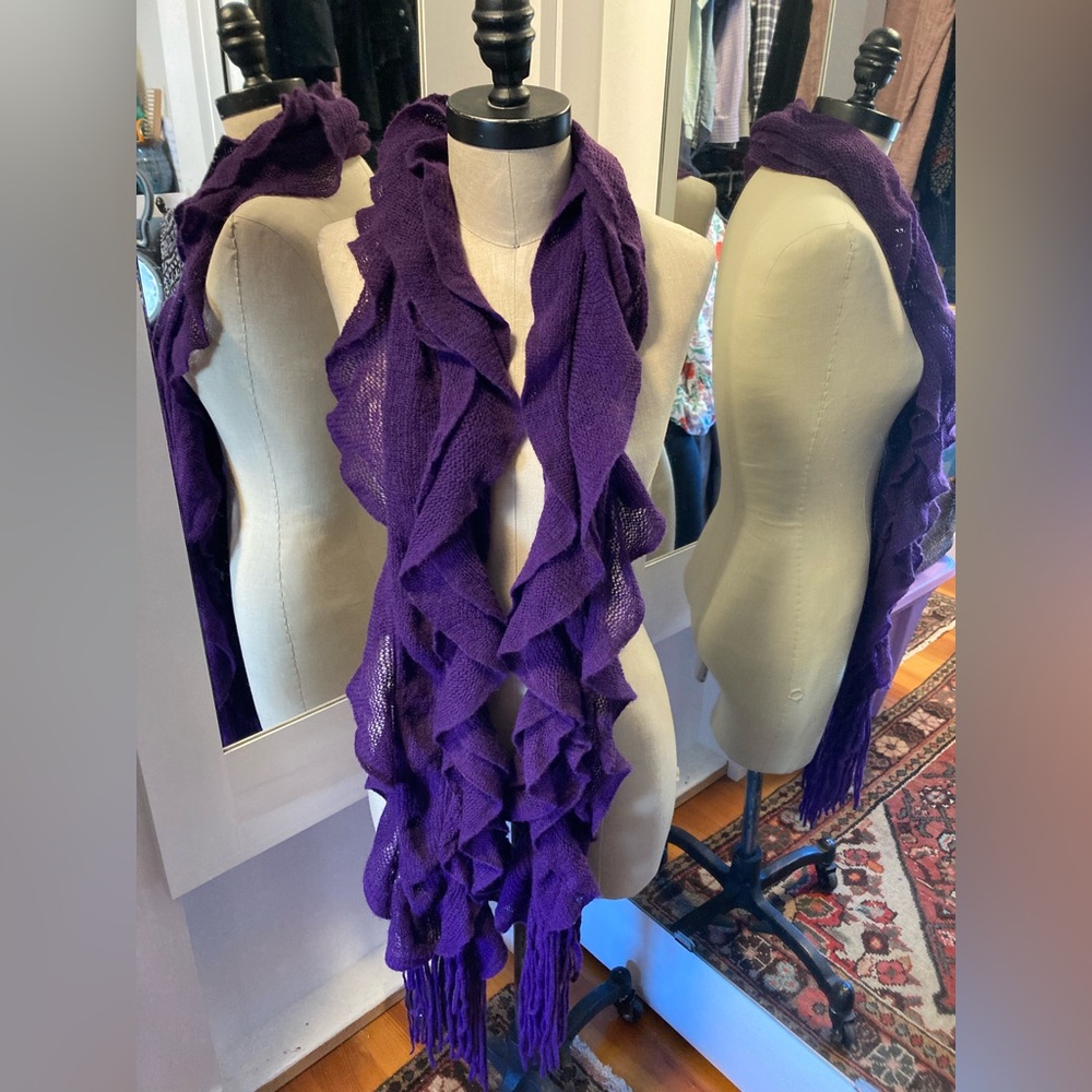 Ruffled Fringe Purple Knit Scarf